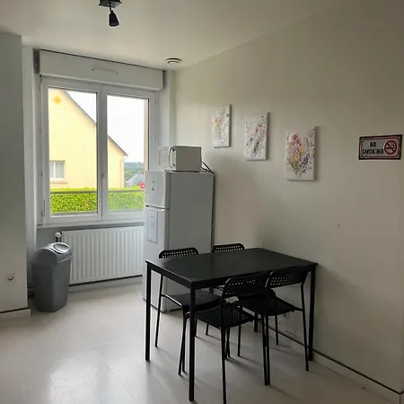 Tres Joli T1 A Lambezellec Avec Parking Gratuit Apartment Brest Exterior photo